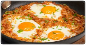 Soğanlı Yumurta Faydaları Nelerdir? Lezzetli ve Sağlıklı Bir Kahvaltı Seçeneği