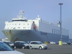 Araba Taşıyan Gemi Resimleri